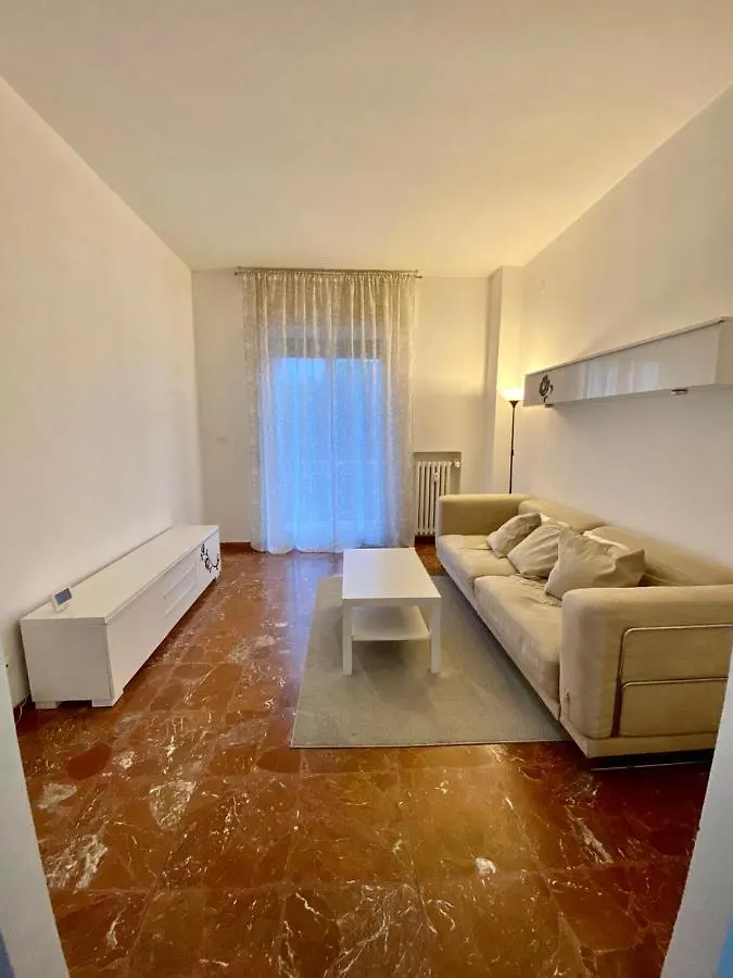 A Tre Passi Dal Centro Apartment Forli 0*,