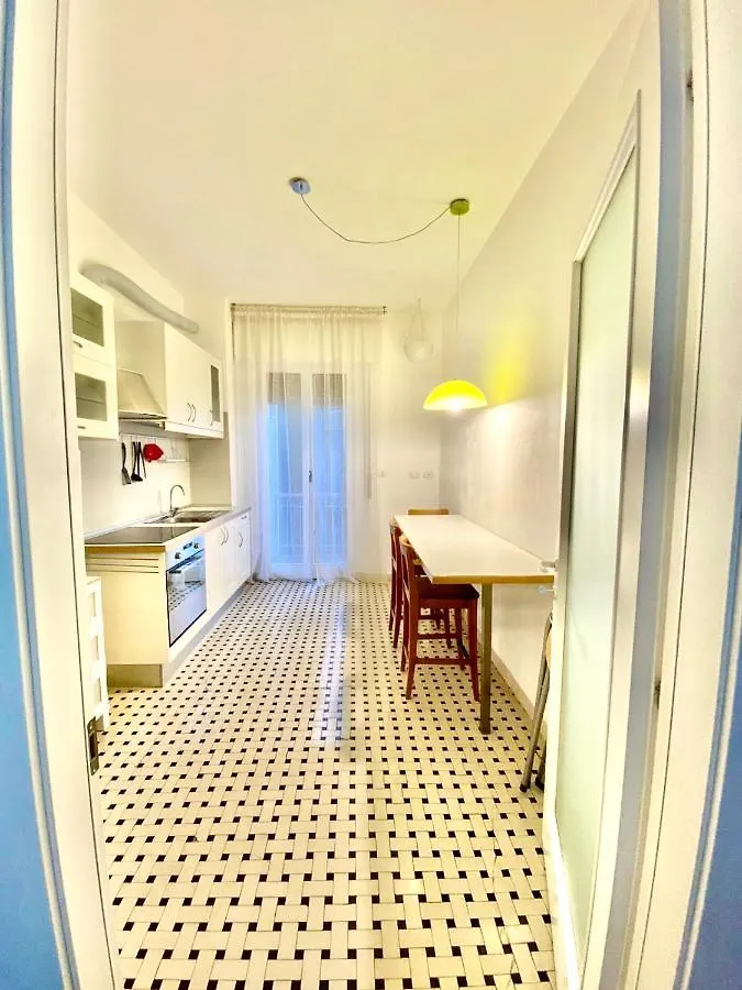 A Tre Passi Dal Centro Apartment Forli